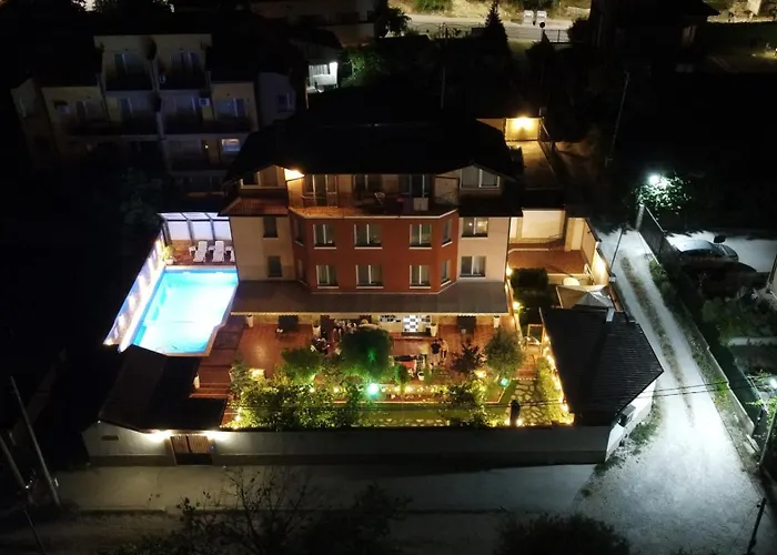 Aurora Guest House